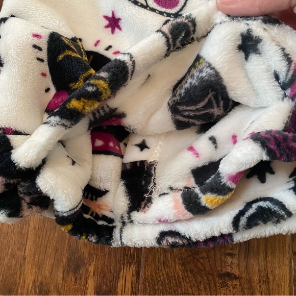 Halloween Mystical Potions Plush Throw blanket NWT - Picture 8 of 9